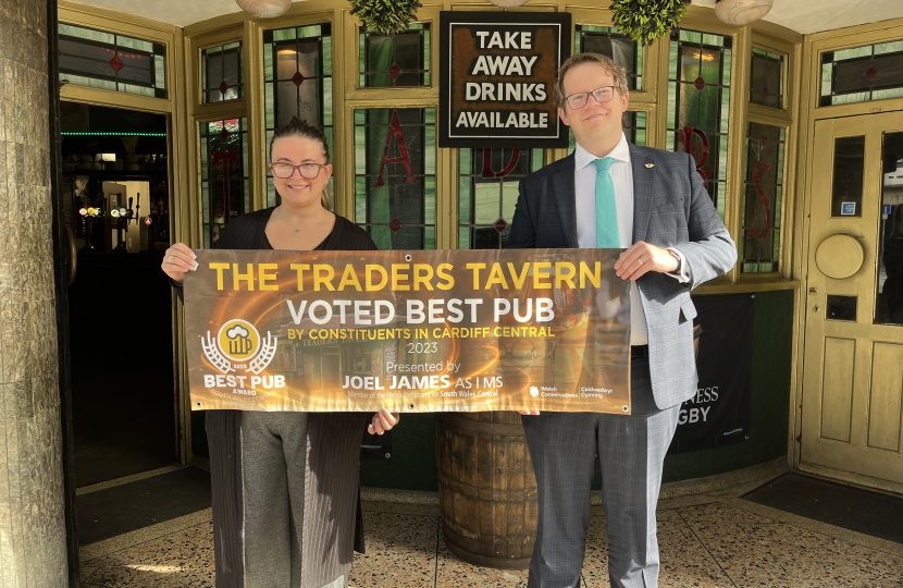 Joel James MS Congratulating The Traders Tavern Cardiff 