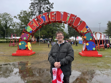 Joel James MS Attends Pontypridd Eisteddfod